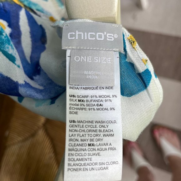 Large Chico Scarf or Wrap - Picture 4 of 5